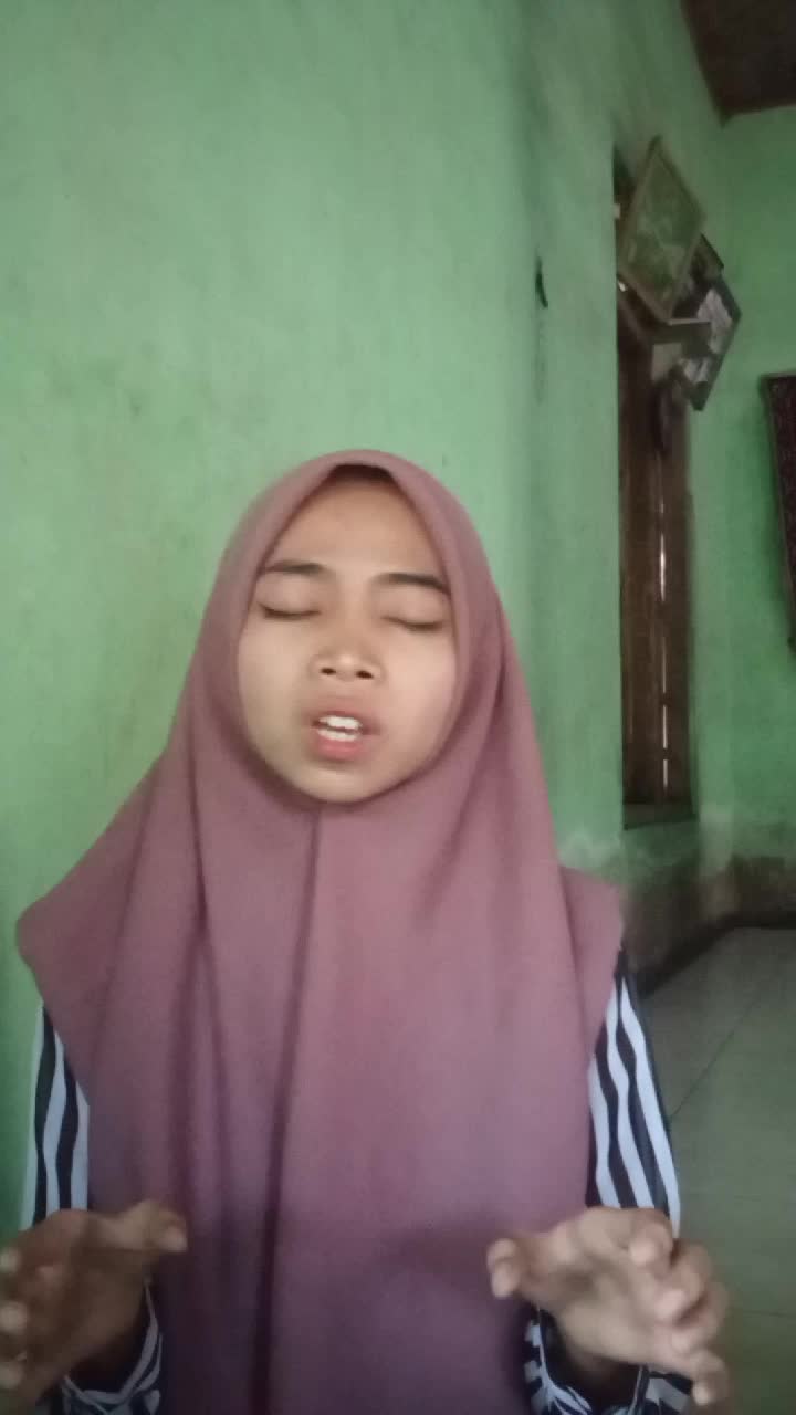 Arlinta_17_semarang_surgaku