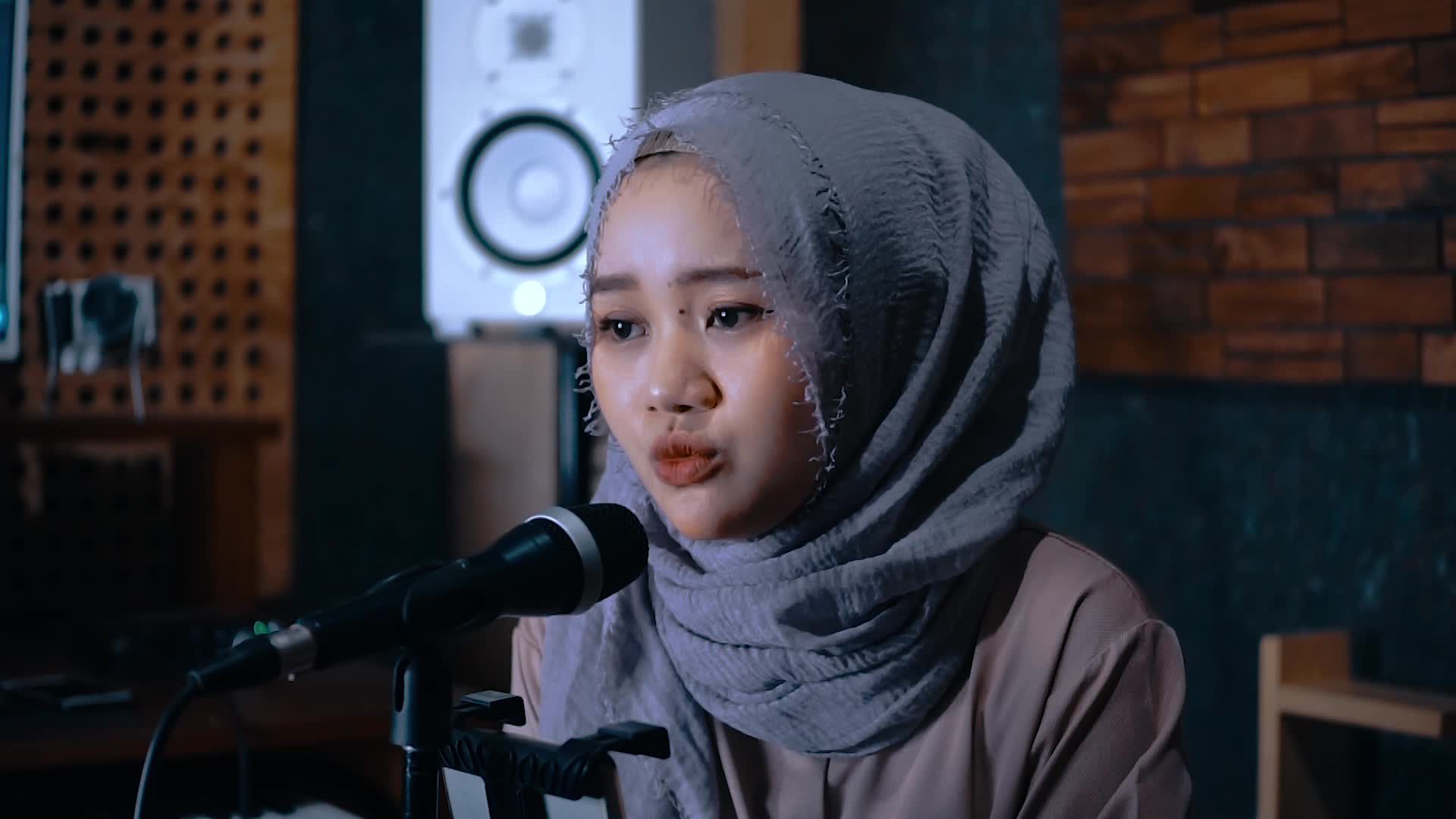 MELAWAN RESTU JANGAN LUPA VOTE YA SUBSCRIBE YOUTUBEKU JUGA KRISPIN ANGGRAINI terimakasih