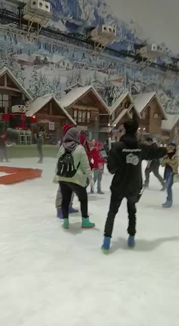 Sisa Liburan sekoLah (Maen saLju) di buang sayang toLong bantu Love vote foLow share komen thanks for watching