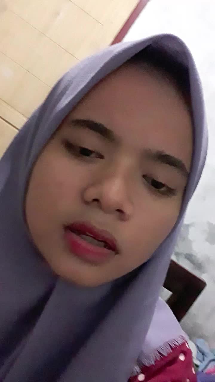 diah martini_19 tahun_karawang_Man ana