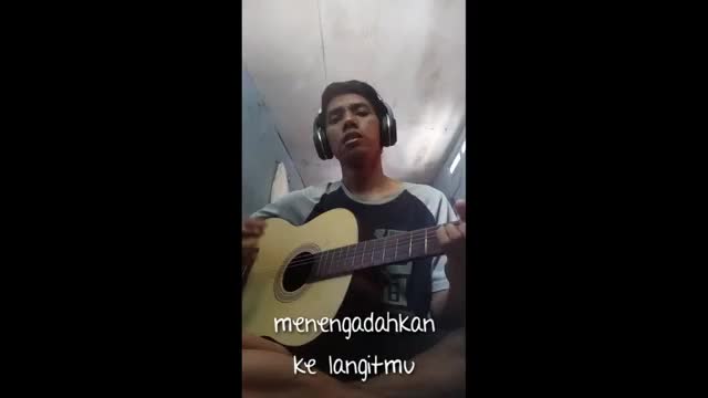 lagu religi corona...  yg berharap hilang sbelum ramadhan, ciptaan sendiri