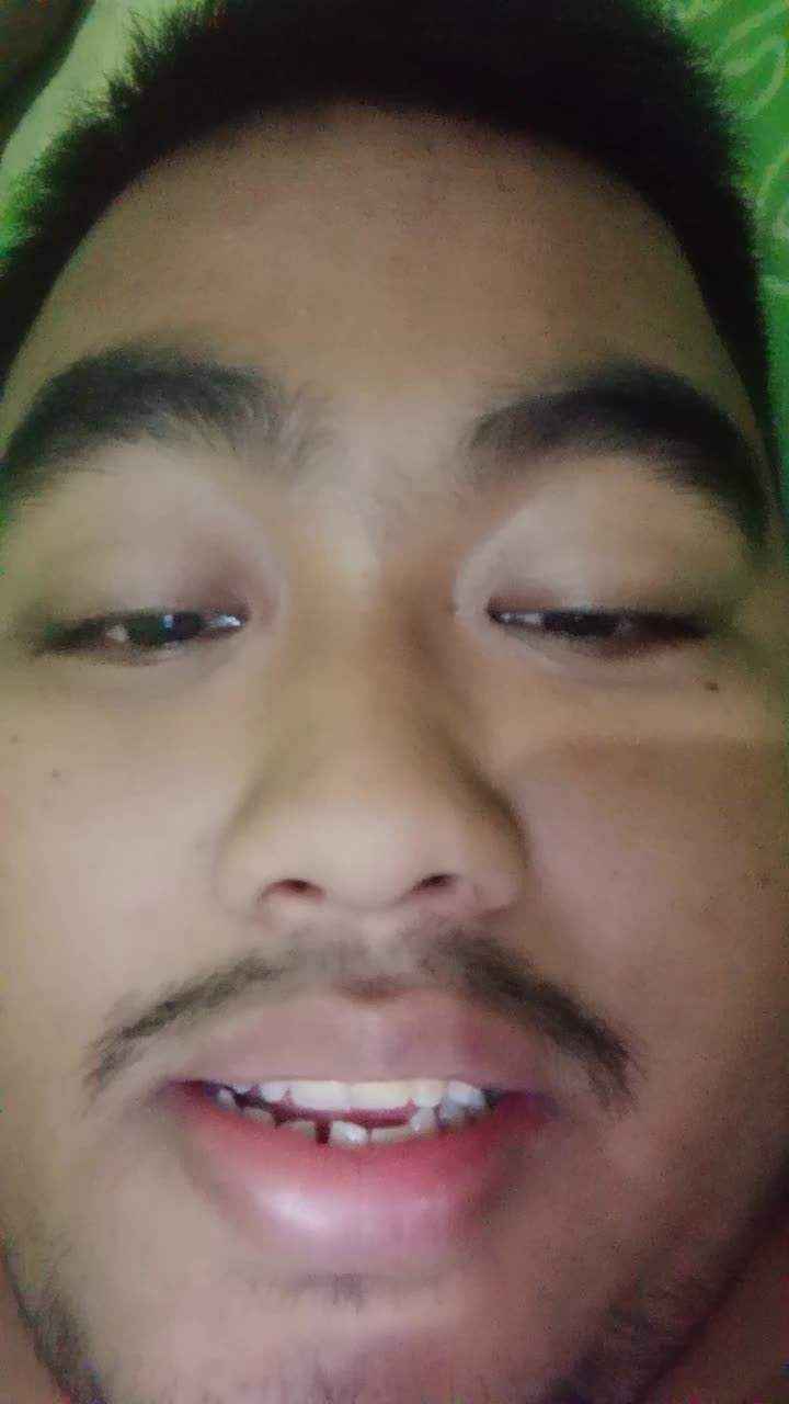 assalamualaikum warahmatullahi WABARAKATUH saya syarif nurhantoro 21tahun Purworejo 