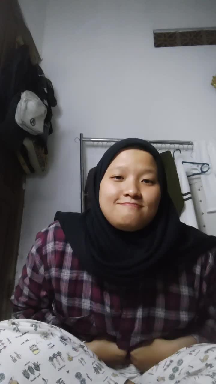 ayang dengerin aku apa ayang