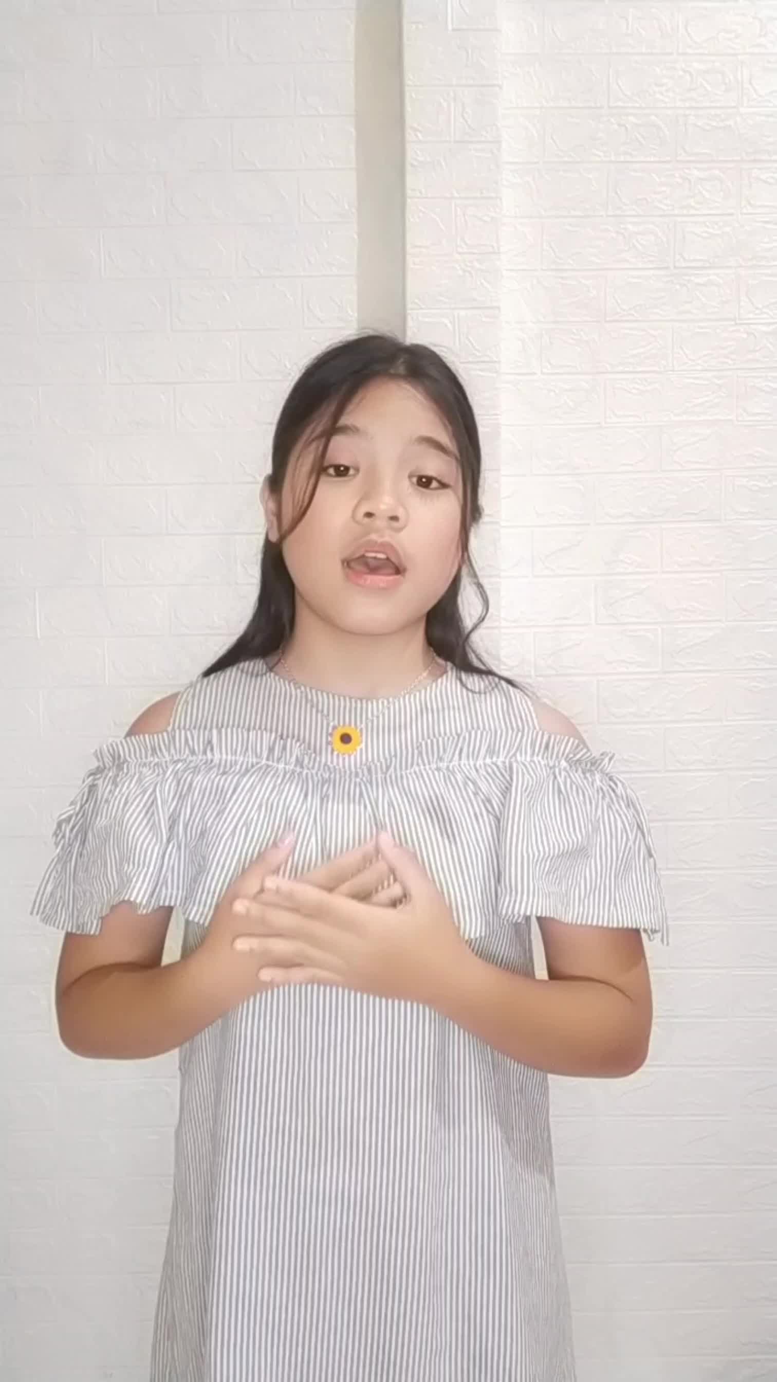 Felicia Josephine 10thn (Mungkin hari ini esok atau nanti-Anneth)