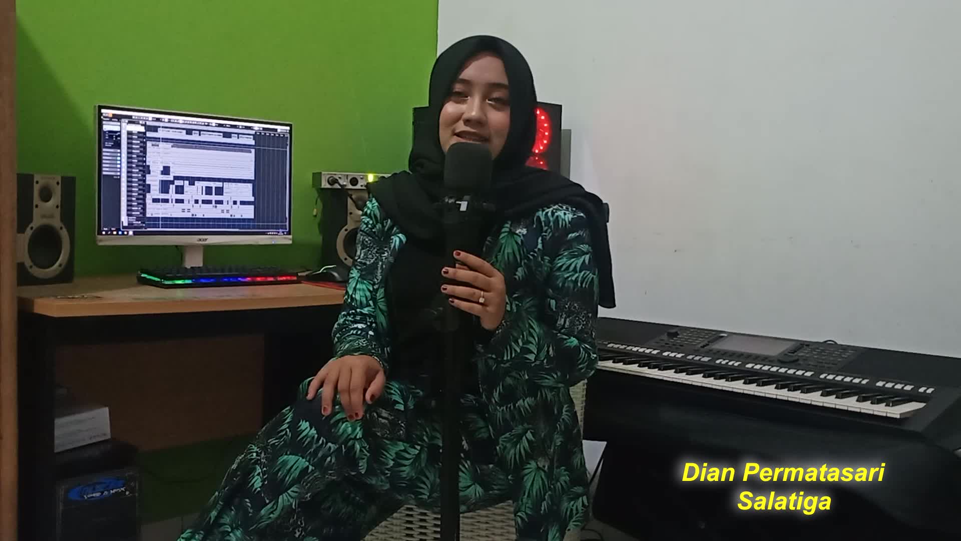 DIAN_28_SALATIGA_RADIO ELISA 103.9 FM SALATIGA_LAYANG KANGEN