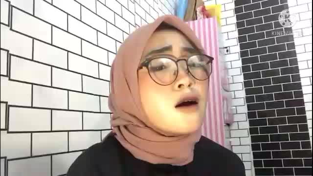 Nama : Hikmah Romadhoni_Umur : 18 tahun_ Kota Asal : Cipadu,Larangan, Tangerang ... Judul lagu :  Mali khilik  #voiceoframadangtv
