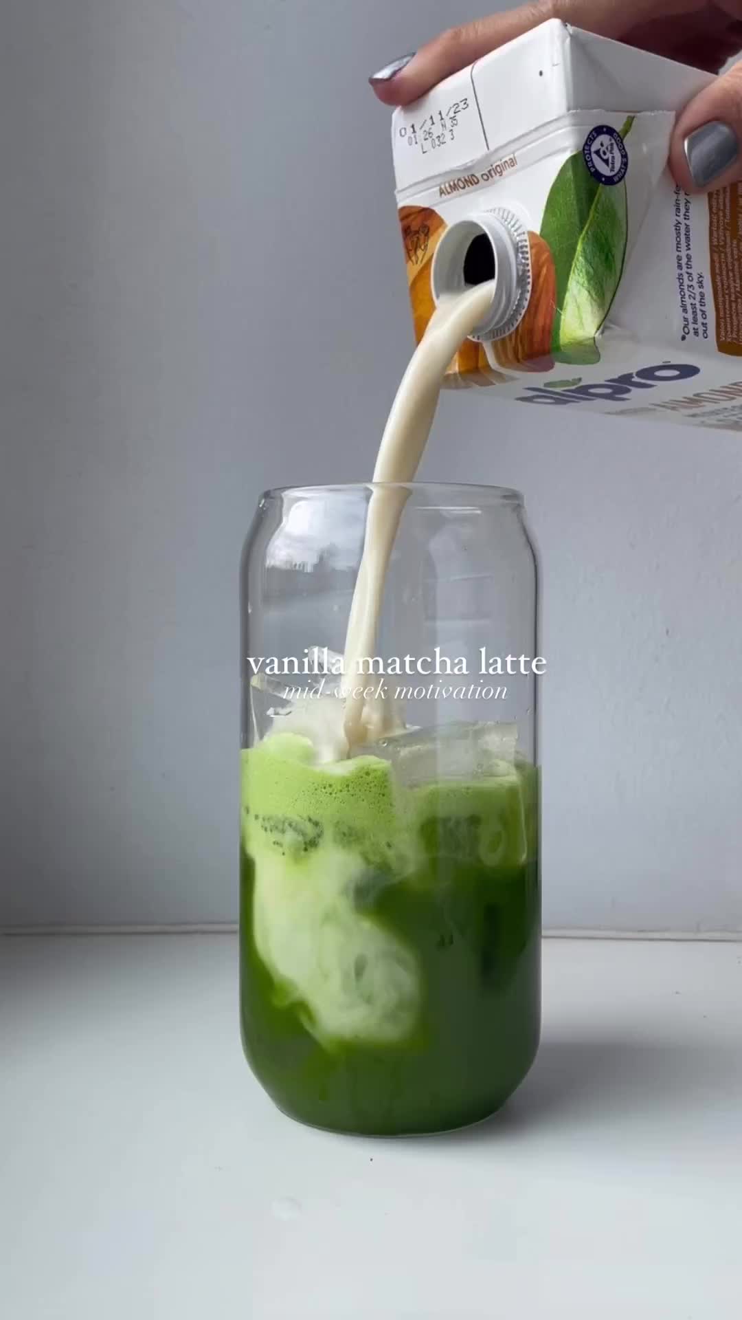 Resep vanilla matcha latte