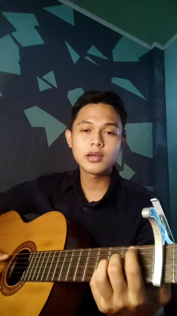 Bismillahirrahmanirrahim Nama Muhammad Faiz H_Usia 23 Tahun_Asal Padang_Melly Goeslaw - Ketika cinta bertasbih #Voiceoframadhangtv
