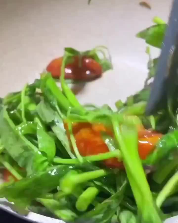 Ide Membuat Tumis Kangkung Terasi