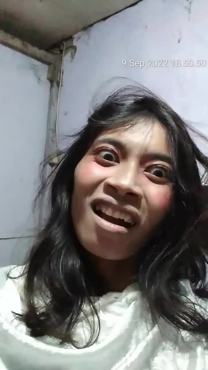 acting,,,,,kuntilanak jatuh ❤️ pada manusia