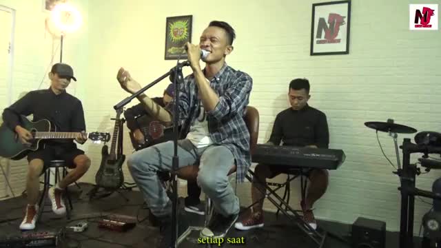 Kasih Jangan Kau Pergi - Bunga Band (cover) Mathew Marboyz feat Rendy Raffasya
