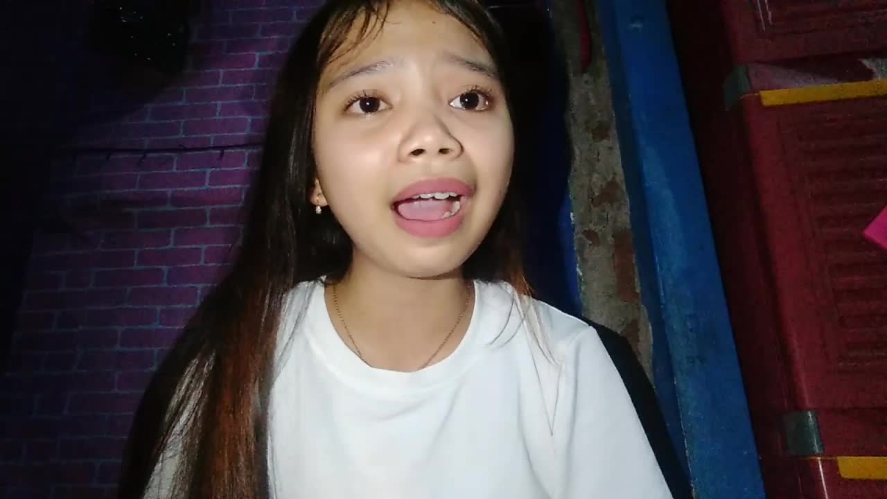 Lusi apriliani(Bandung) 16 tahun -kulepas dengan ikhlas #ONLINEAUDITIONRISINGSTARINDONESIADANGDUT