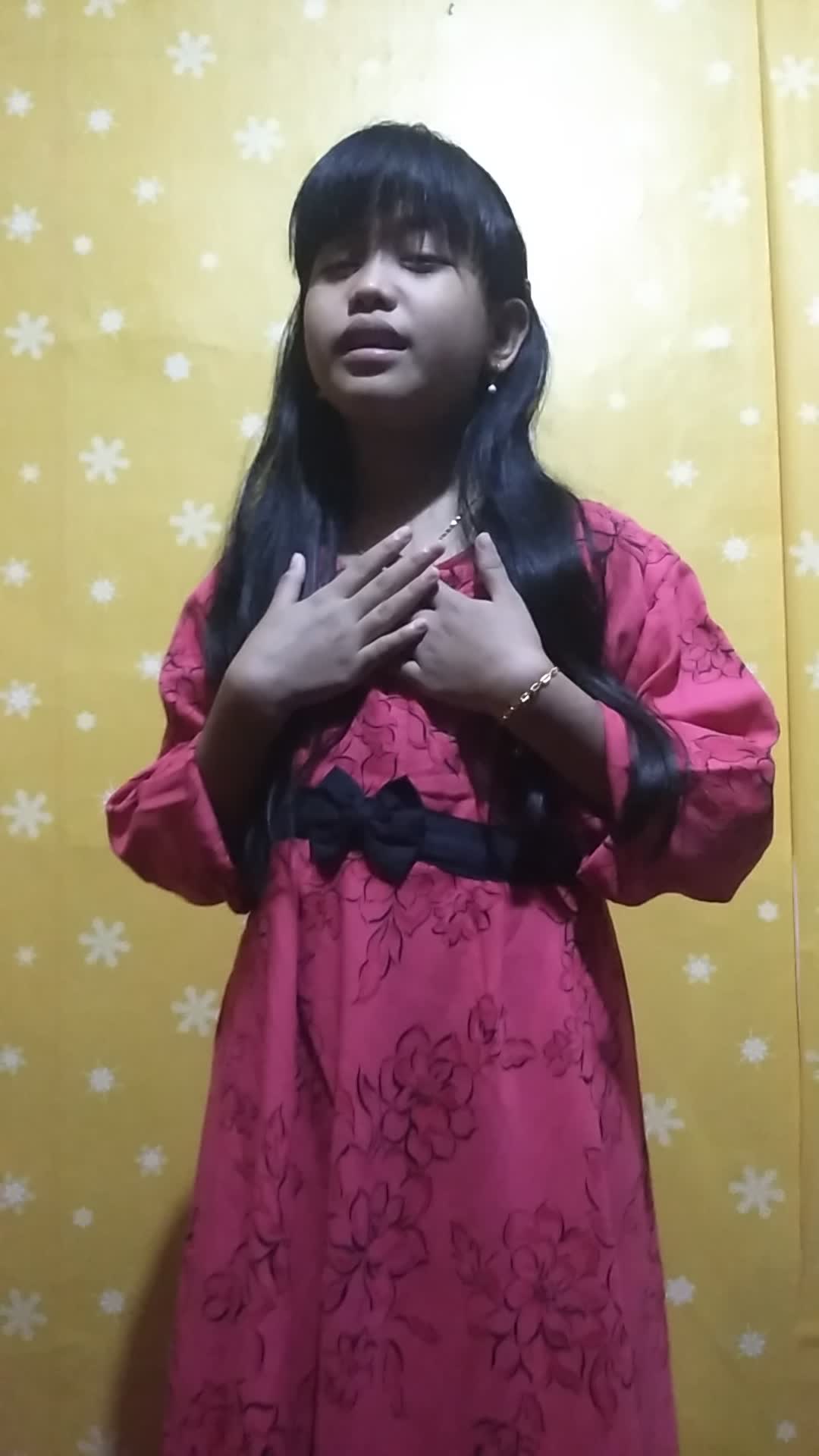 IC2022 SRI RAHAYU 12 TAHUN PALEMBANG DOMISILI JAKARTA
