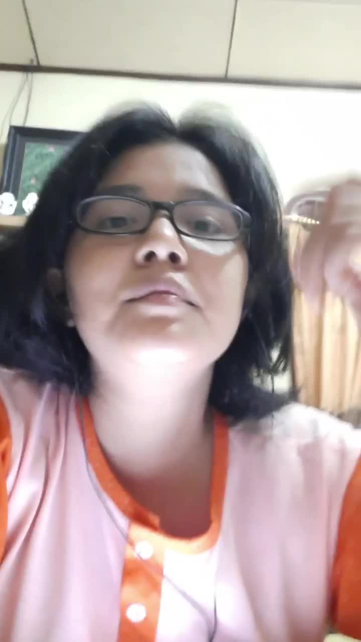 Meskipun sAyA jomblo, tApi sAyA gAk frustAsi kAyAk bApAk
