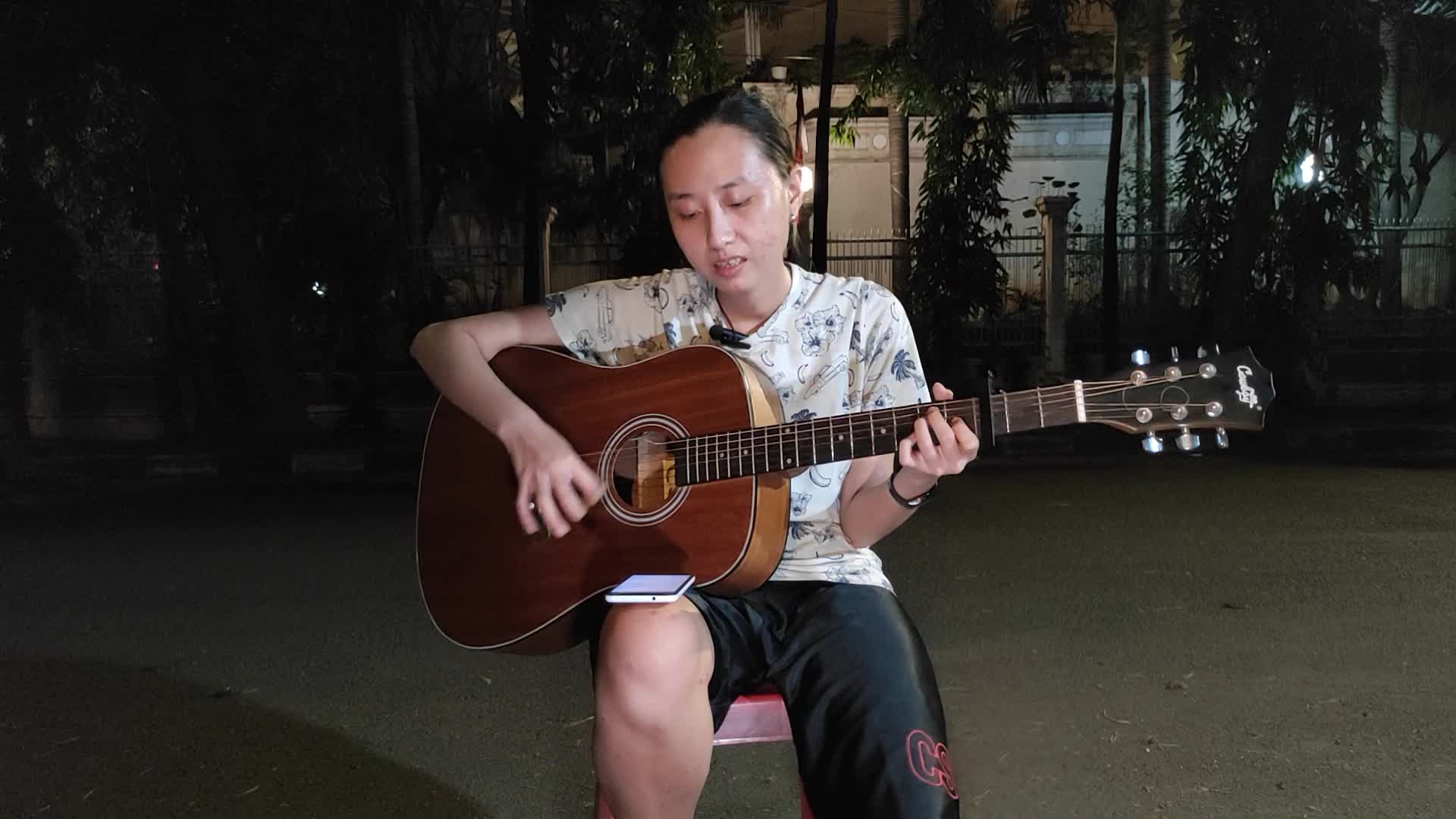 TINBS _ Monica A _ Jakarta _ 23 tahun _ Angle Baby Acoustic #TINBS