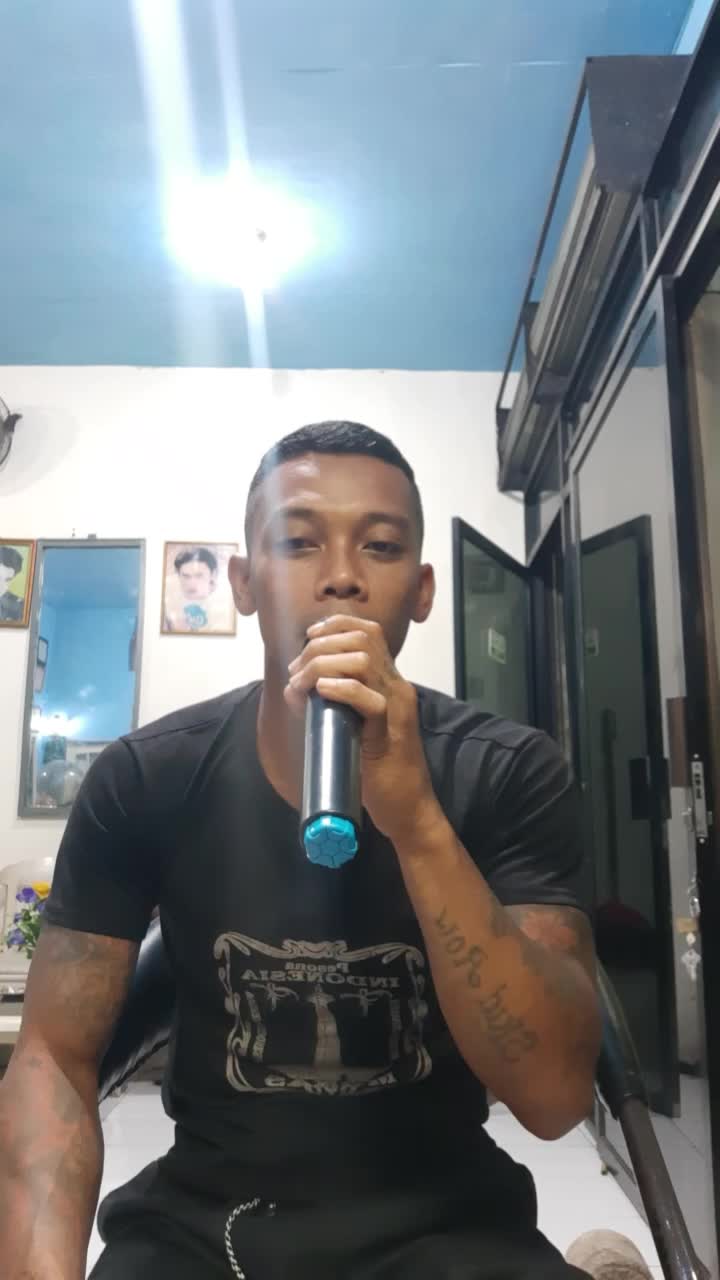 Noah separuh aku cover by erick bismillah semoga banyak yang mendukung amiin 