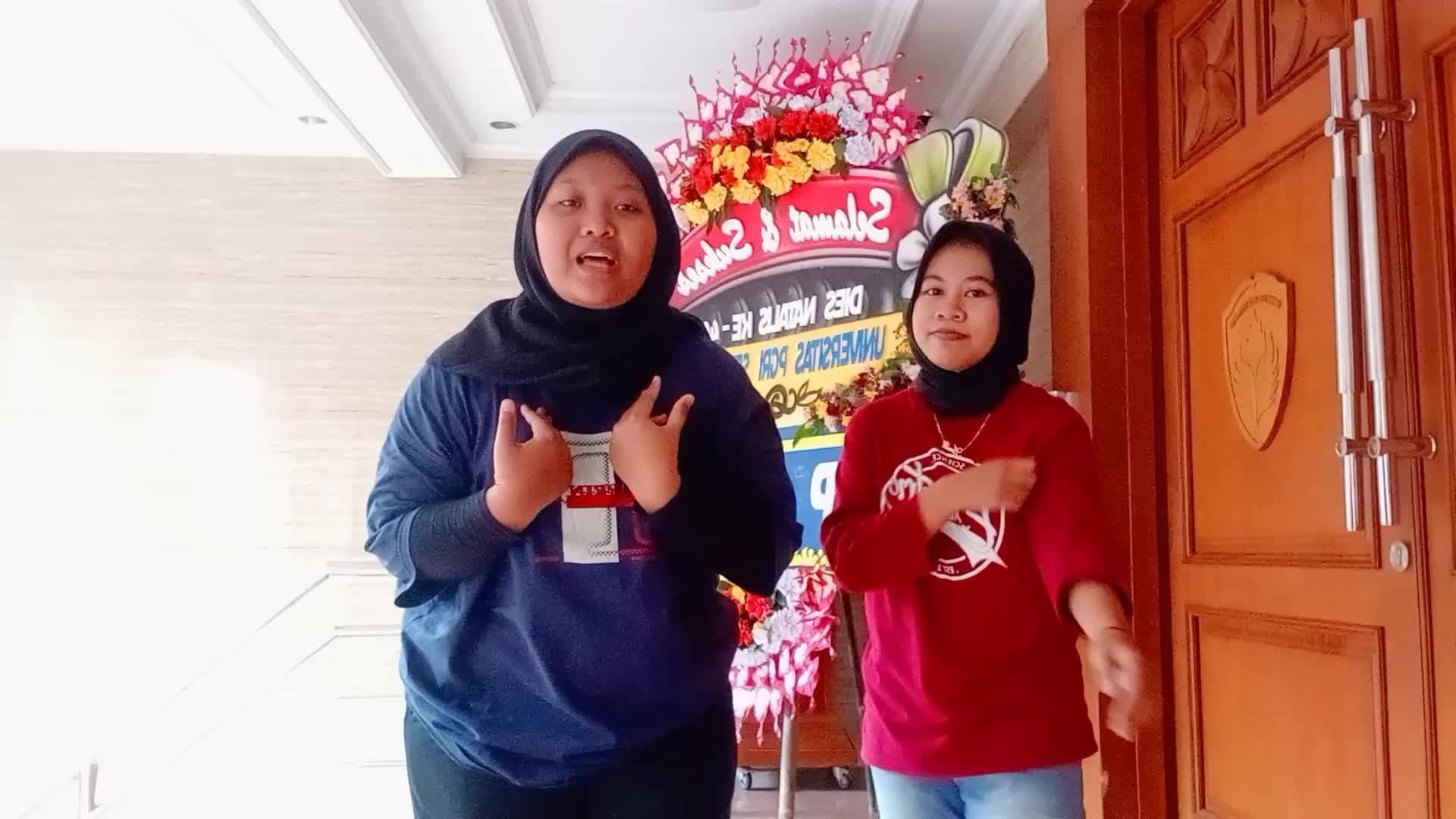 tema : PPKM  (Ma'rifah auliayanto dan Ajeng Kusuma Ningrum)