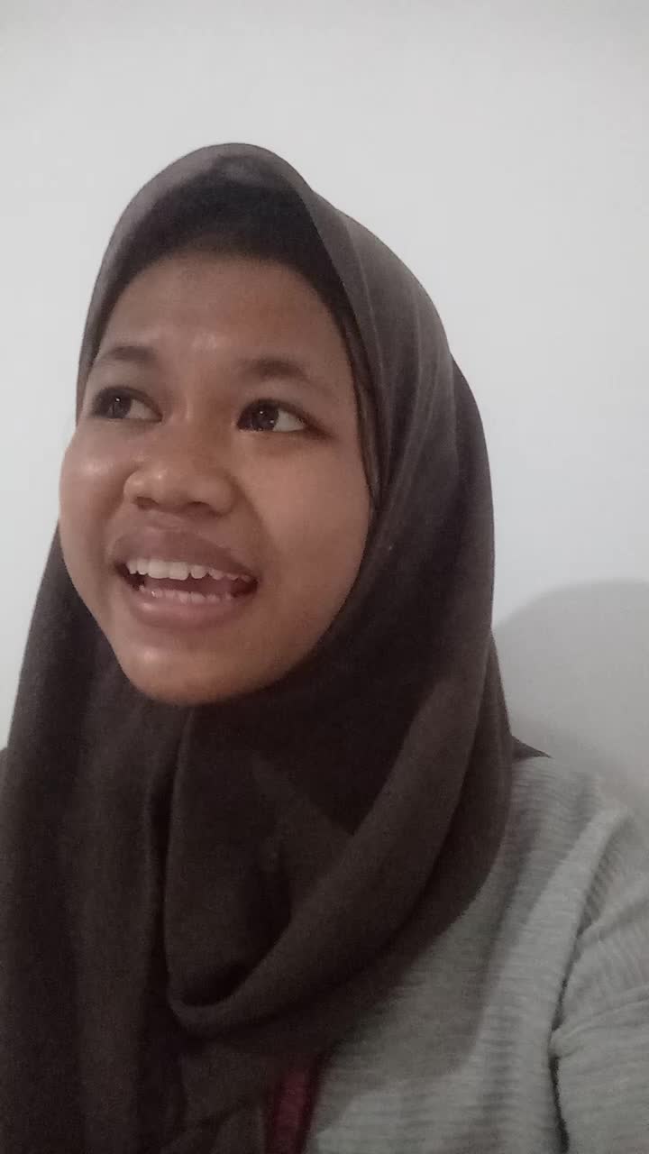 KDI 2021 KHUSNIATU AMALA KENDAL (JAWA TENGAH) 19 TAHUN BAGAI RANTING YANG KERING . #OnlineAuditionKDI2021