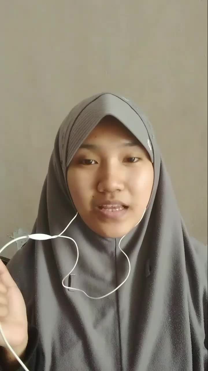 XFI2021 TENGKU FANNY ALYSYA NINGRUM 19 TAHUN JAKARTA PANAH ASMARA