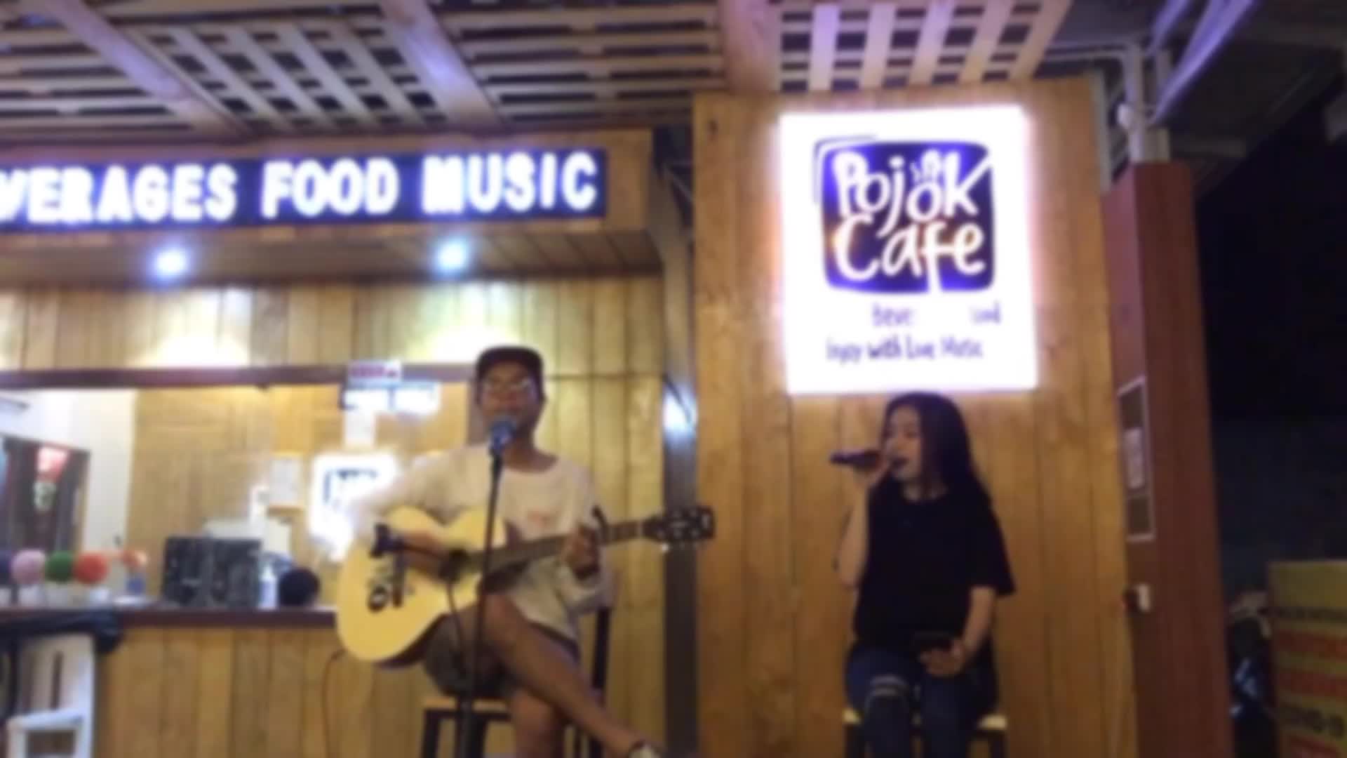 XFI2021 SOLO,NAMA : Ajeng Kartini  Usia:17thn  Kota Domisili:Tanjung Tabalong,Kalimantan Selatan, JUDUL LAGU: Bahasa kalbu,Stand up for love