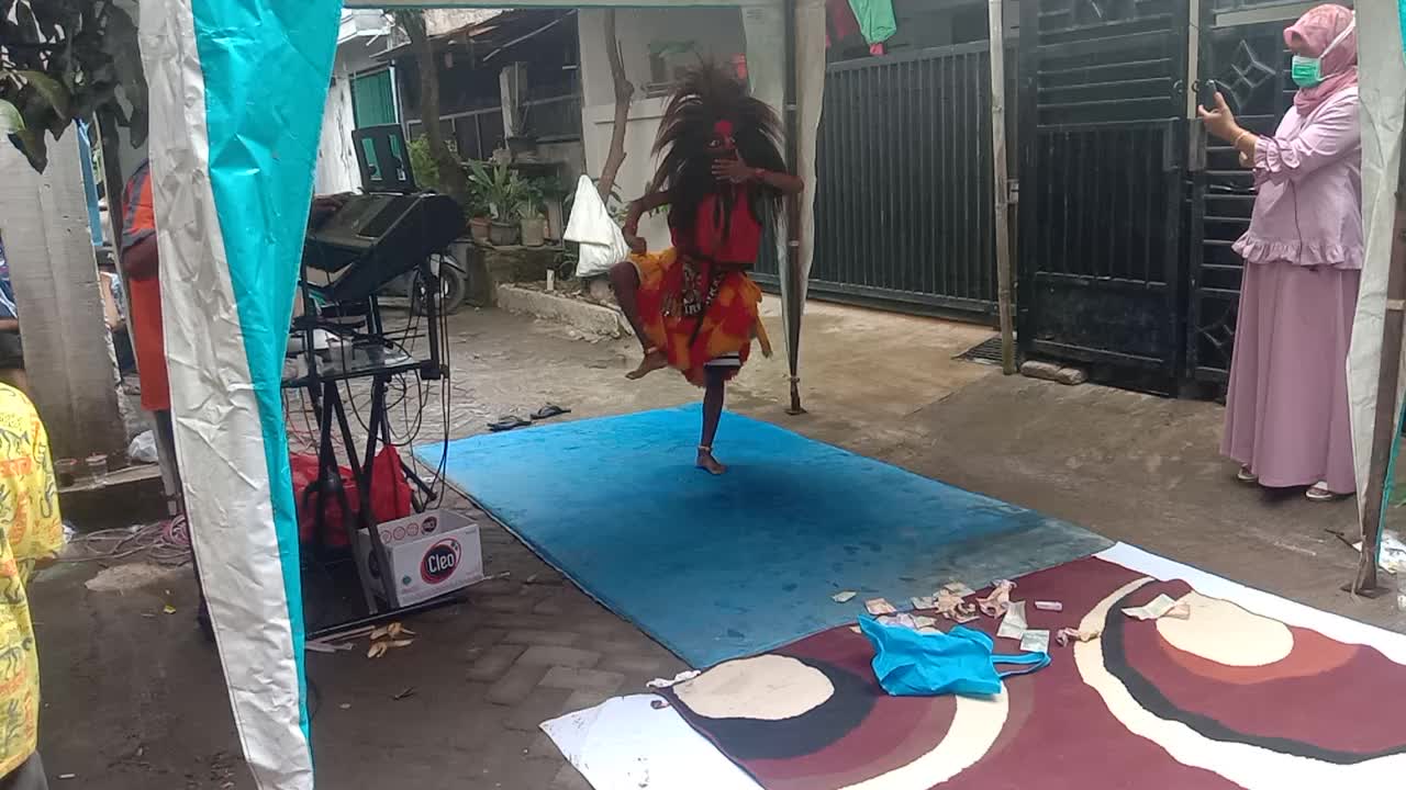 aksi Petra ganong irenk 