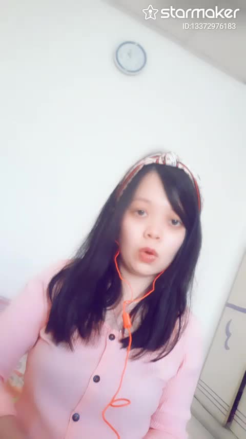 Cinta Luar Biasa cover by Marceliana