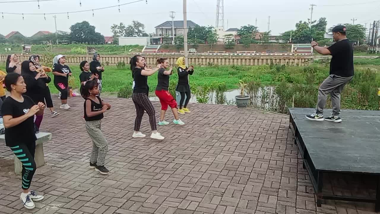 walau puasa tetap semangat guyss
