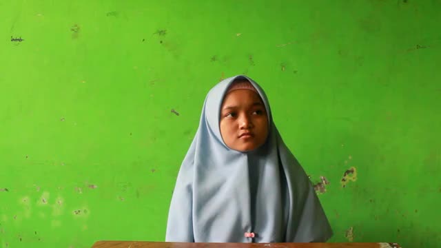 Laila Novi aulia, Batam, 19 th, hobi menyanyi #voiceoframadhan 