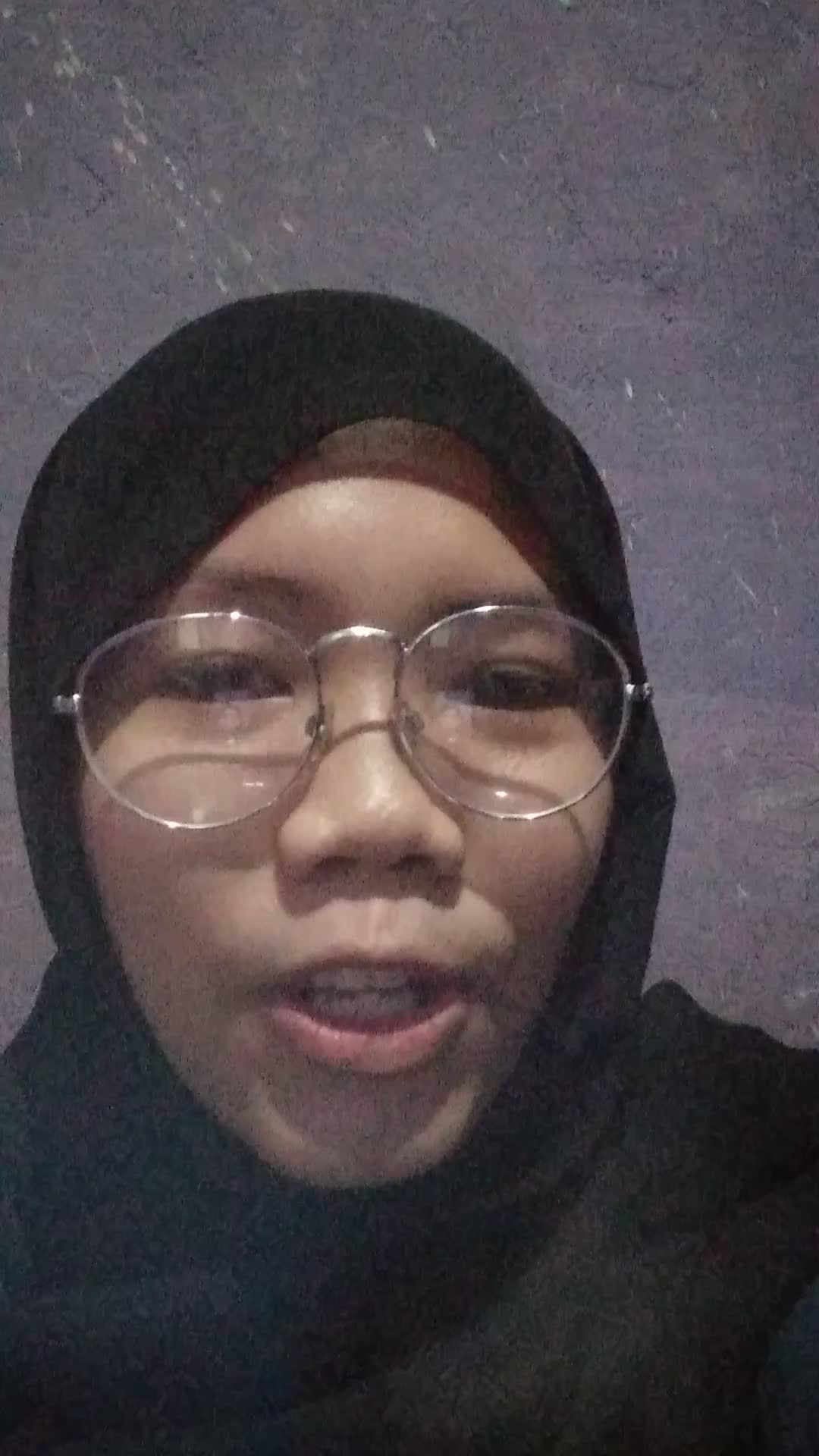 Bismillahirahmanirrohim_Saya Silvi Agnia_Umur 18 tahun_ Asal Pandeglang Banten_ Judul Solawat Yaasyiqol musthofa_Mohon di Dengarkan🙏🙏🙏