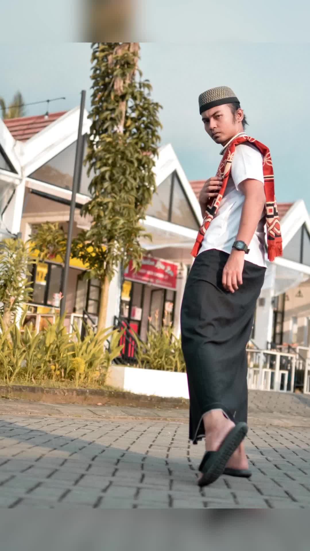 IDE POSE BAJU MUSLIM nih buat yang suka mati gaya 