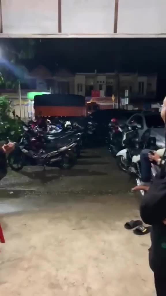 Malunya Sampe Akhir Zaman