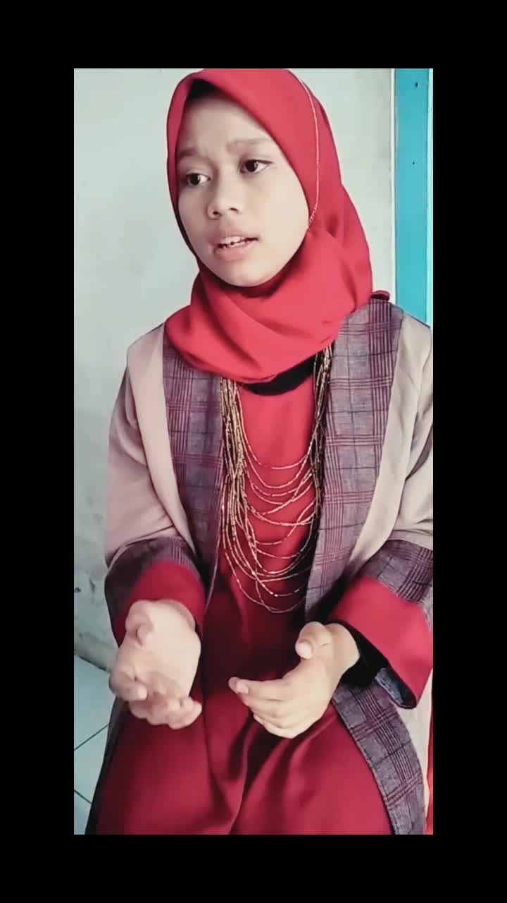 Cica Cahyati_15_Bandung_Allah allah agistna
