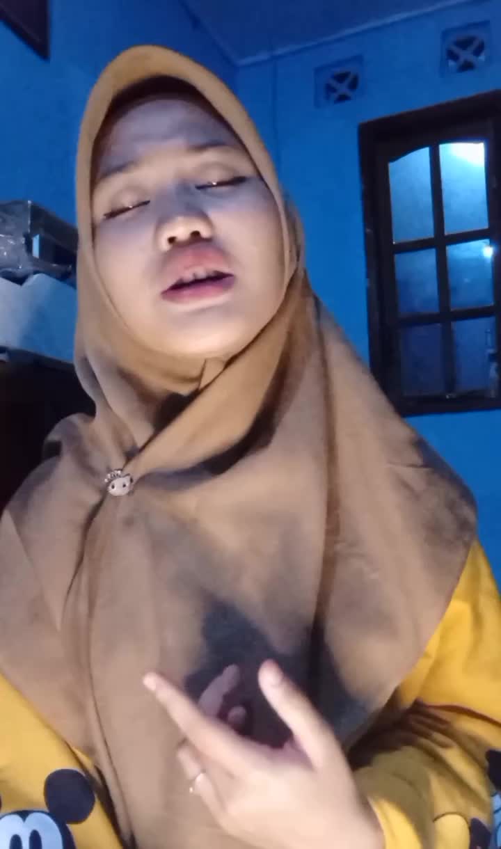 Rhientsaniecunnit_17_bandung_alabali_ibu