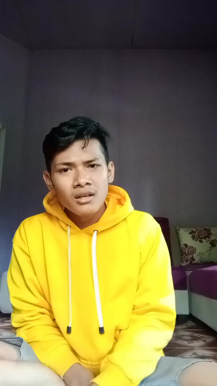 Bismillaah.. Dukung aku ya teman2.. Supaya aku bisa tampil di TV. jangan lupa like nya yaa...hehe #ONLINEAUDITIONRISINGSTARINDONESIADANGDUT
