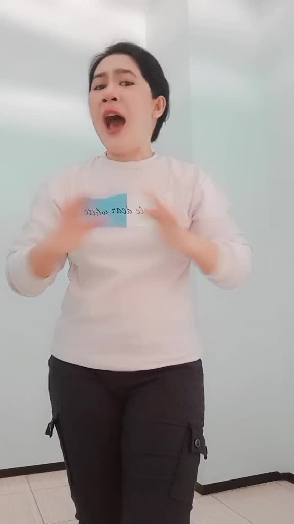 TINBS Titik Irianingsih Cilenggang - Tangsel lagu Hati Yang Kau Sakiti 