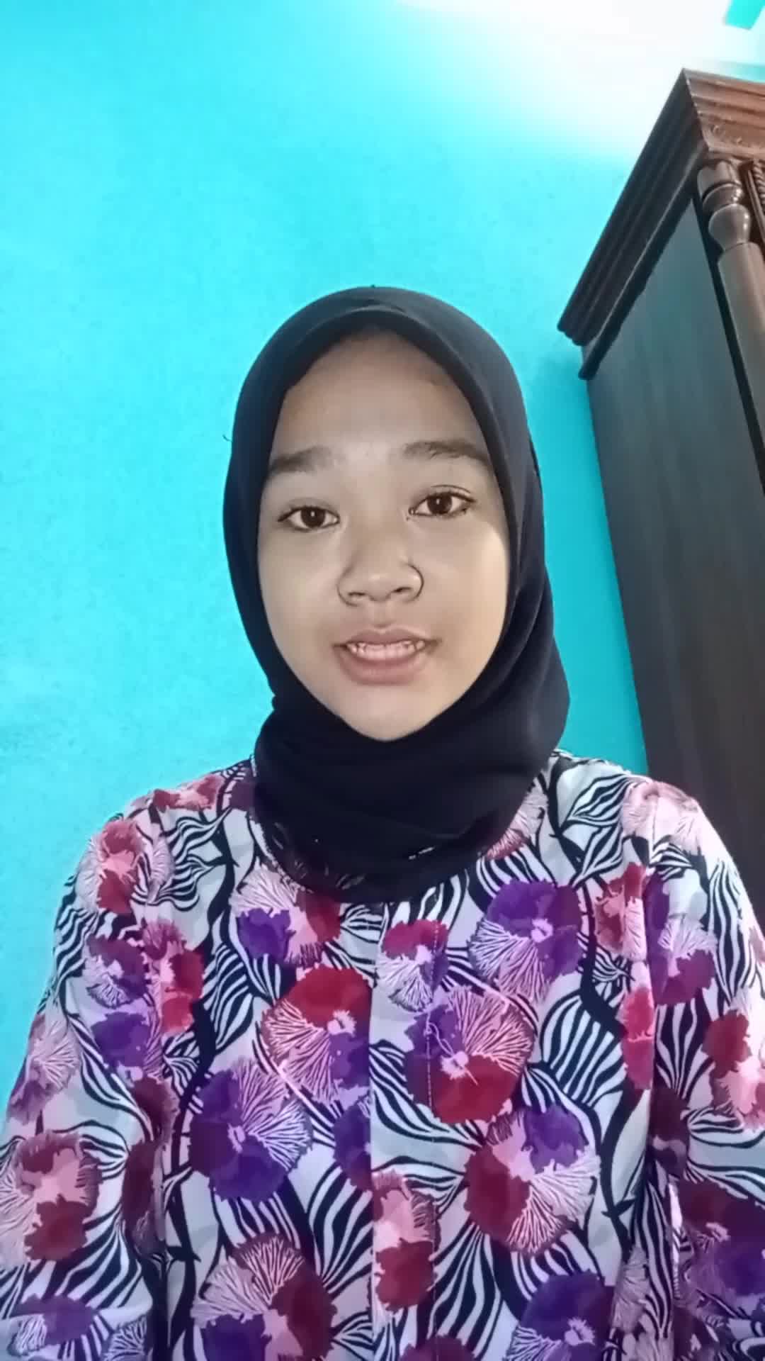 NOVITA NELA APRILIANI CIREBON JAWA BARAT Lagu:Madu Tuba #OnlineKDI2021