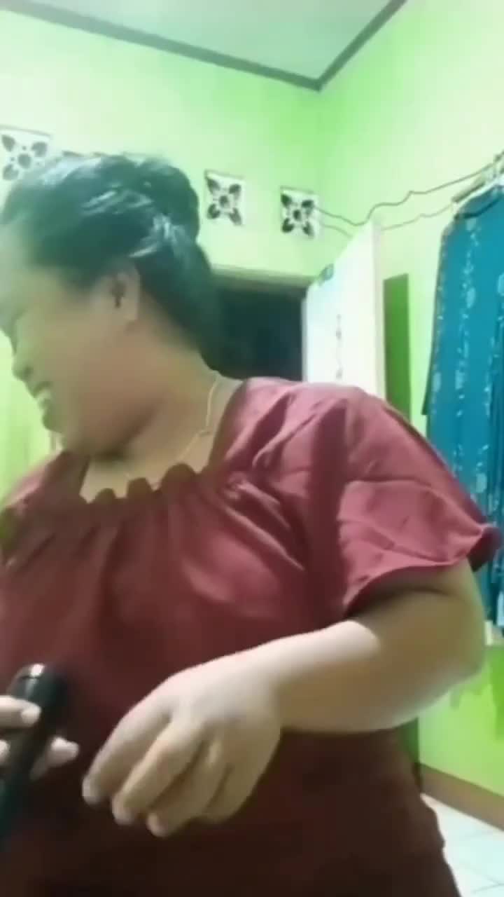 karoke kaget