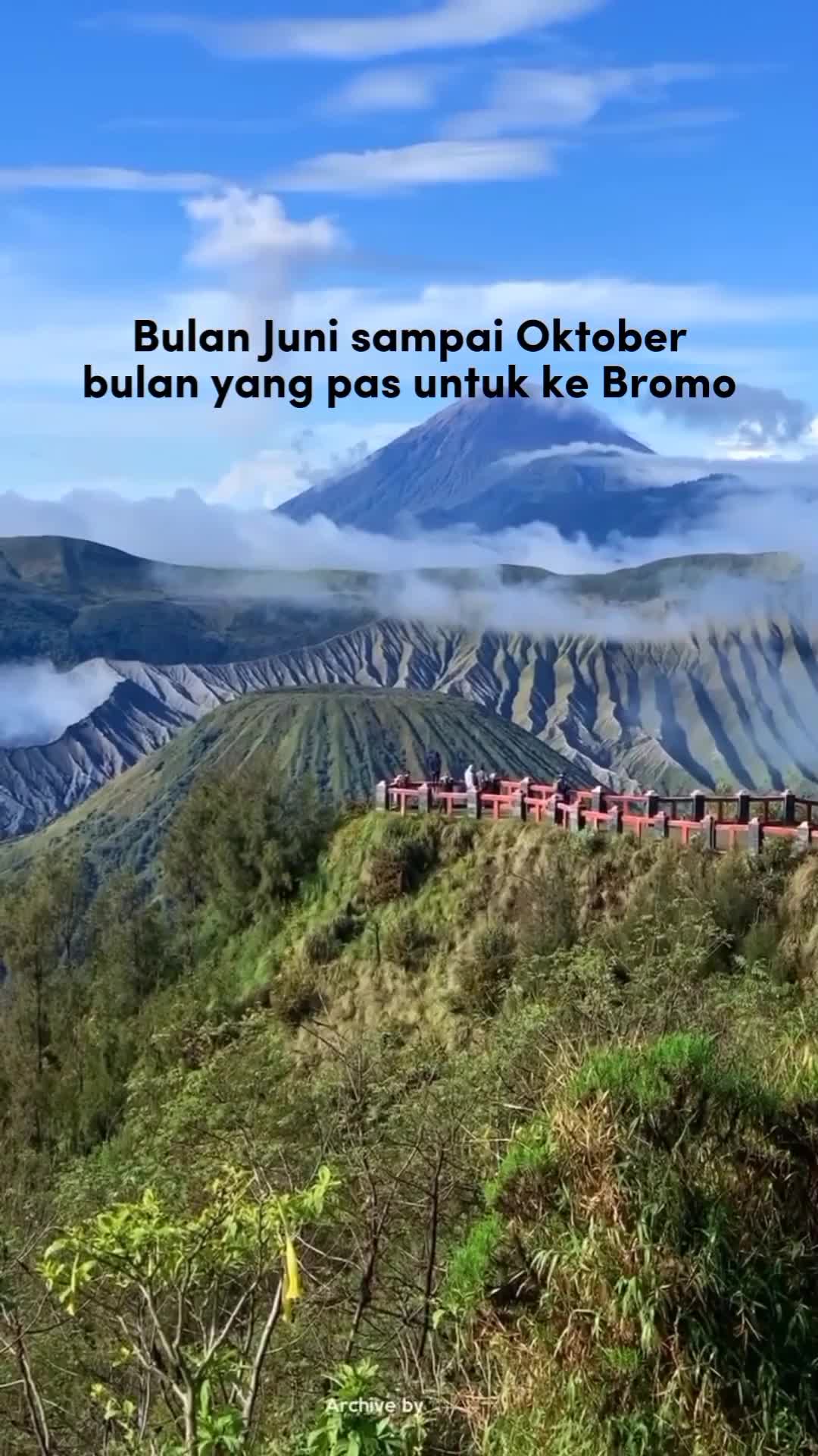 Jadi mau berangkat bulan kapan geszz? tag orang yang pengen lo ajak kesini! cusssss✈️✈️✈️