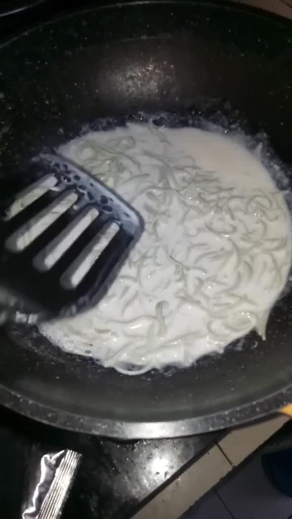 ruasane creamy puedes cuocok dipangan pas hati kacau 😆😆😉