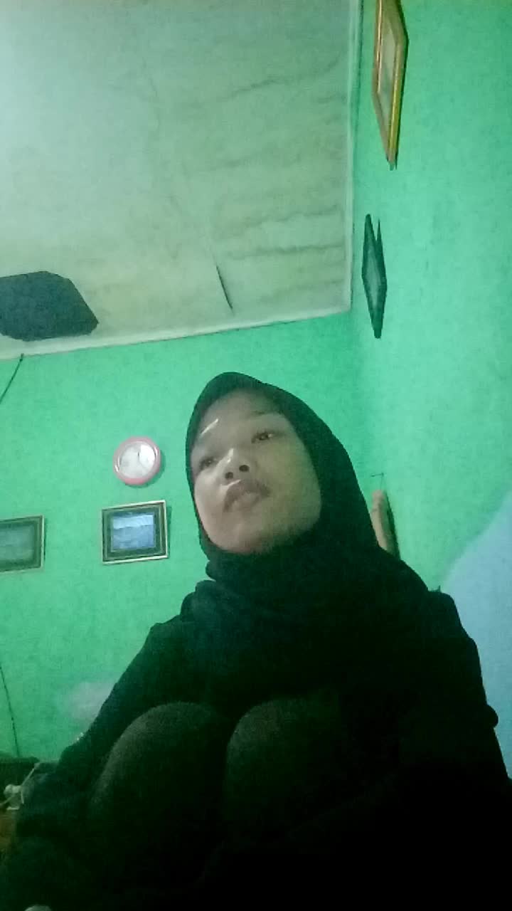 TINBS nazuwa Syafira Jakarta umur 18 tahun ( sing untukmu aku bertahan 