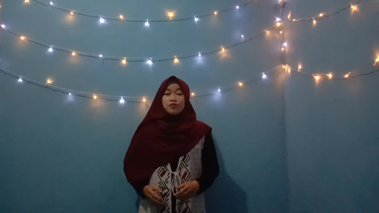 Nama: Intan sari aulia_Usia:21_Asal:Tasikmalaya #Birosulillaah