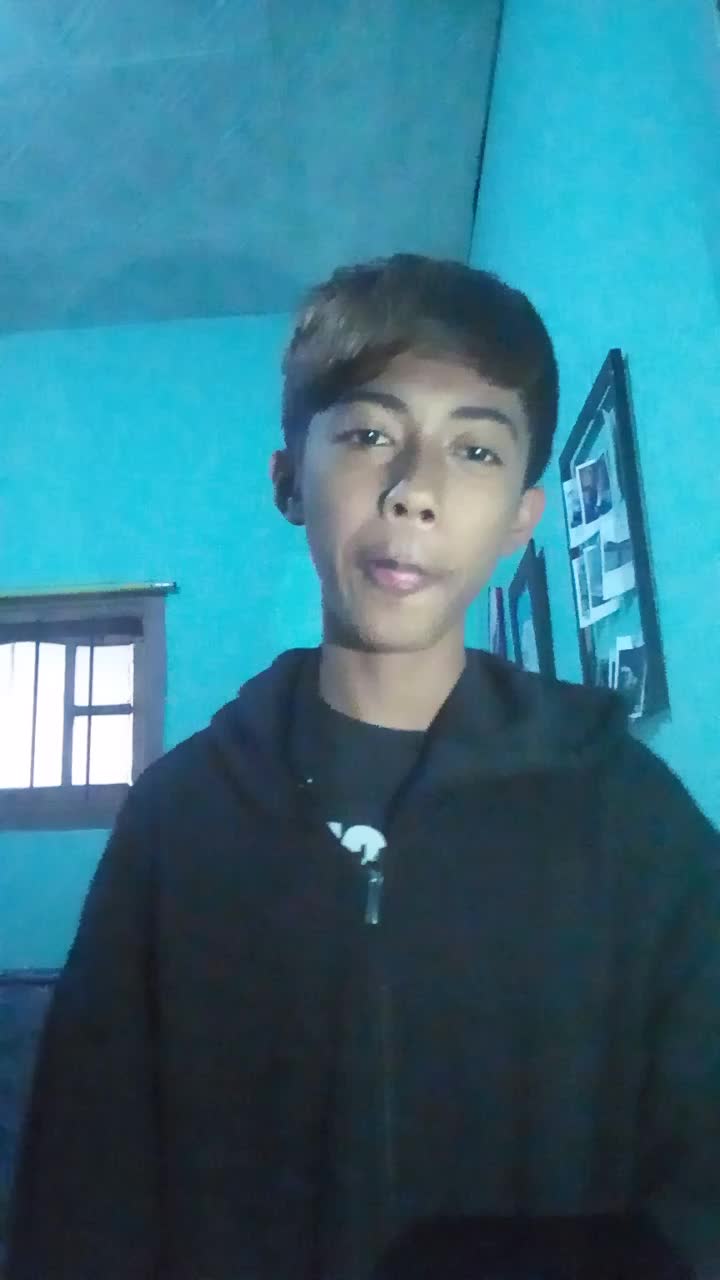 Bismilah Nama:Moh Iqbal Nazwar Umur:15 Asal Sukabumi Motivasi:Ingin Menjadi Artis/bintang Dangdut#audisionlinerisingstardabgdutindonesia