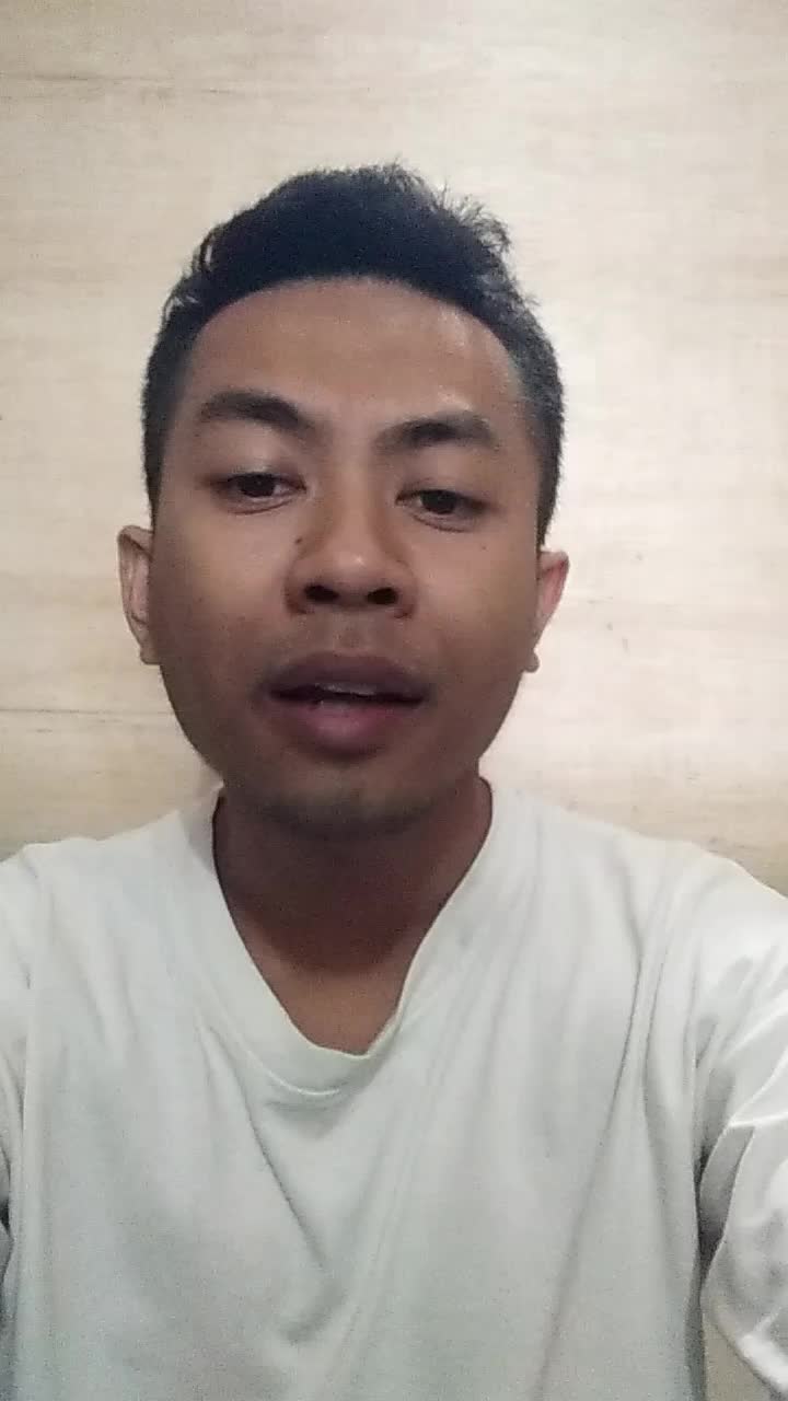 assalamalaikum saya ihsan alhafidz usia saya 27 dari sumedang insyallah ingin mengikuti aidisi the voice of ramadhan wa 081298256727🙏