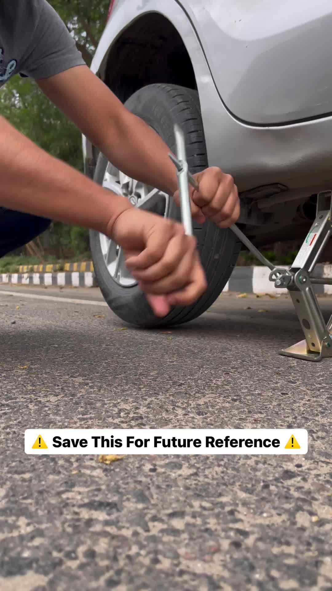 tips mendongkrak mobil yang benar