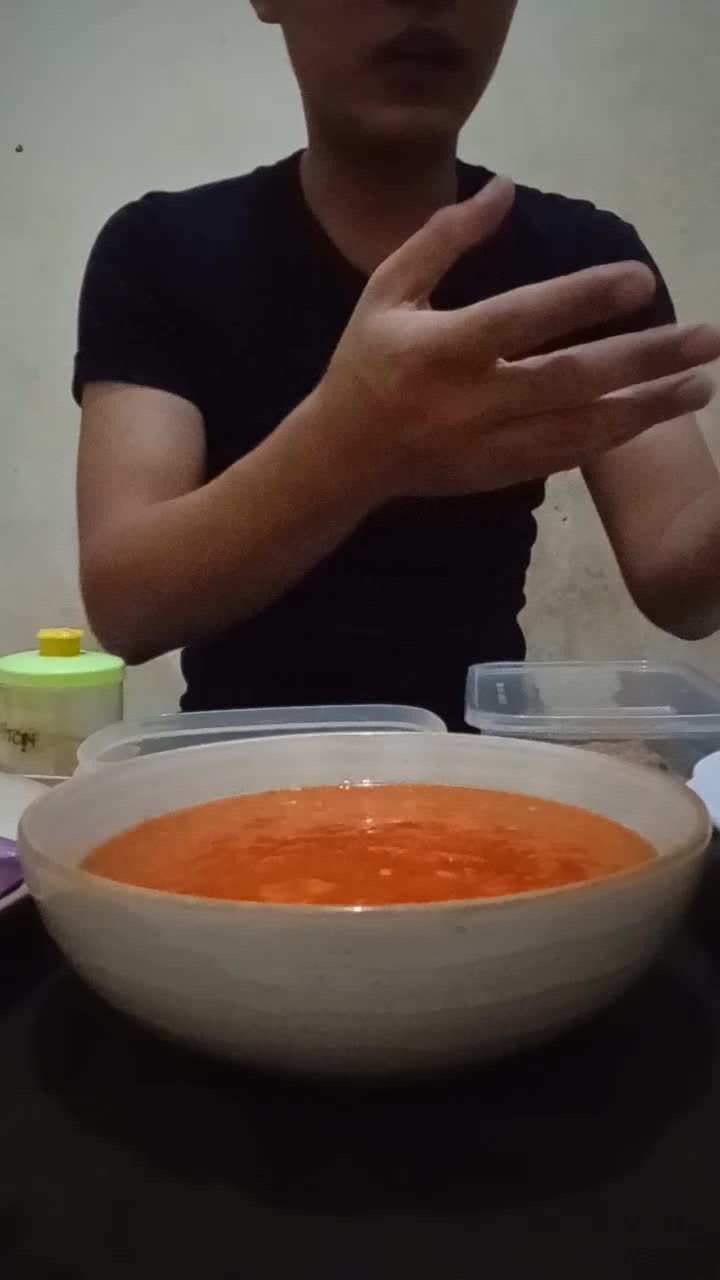 hallo MCI10 hari ini masak ayam woku modern style with vegetarian