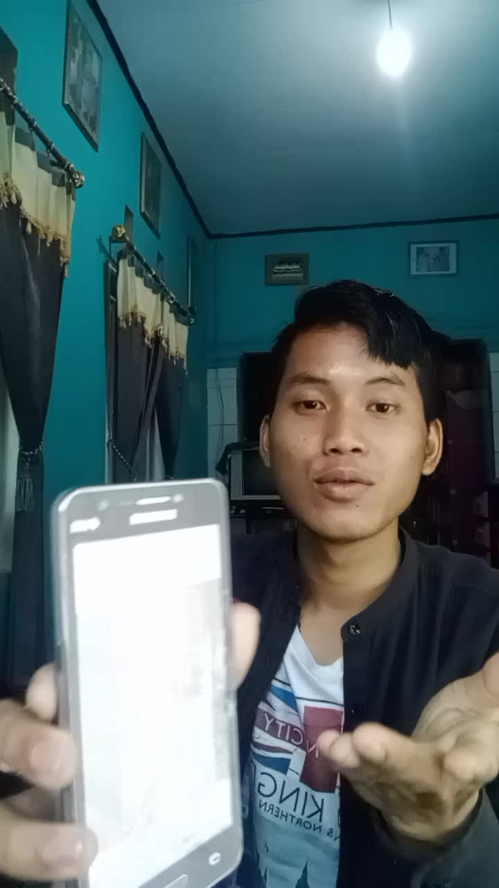 nama Karmany Usia 22 Tahun Asal Kota Rangkasbitung Lebak Banten