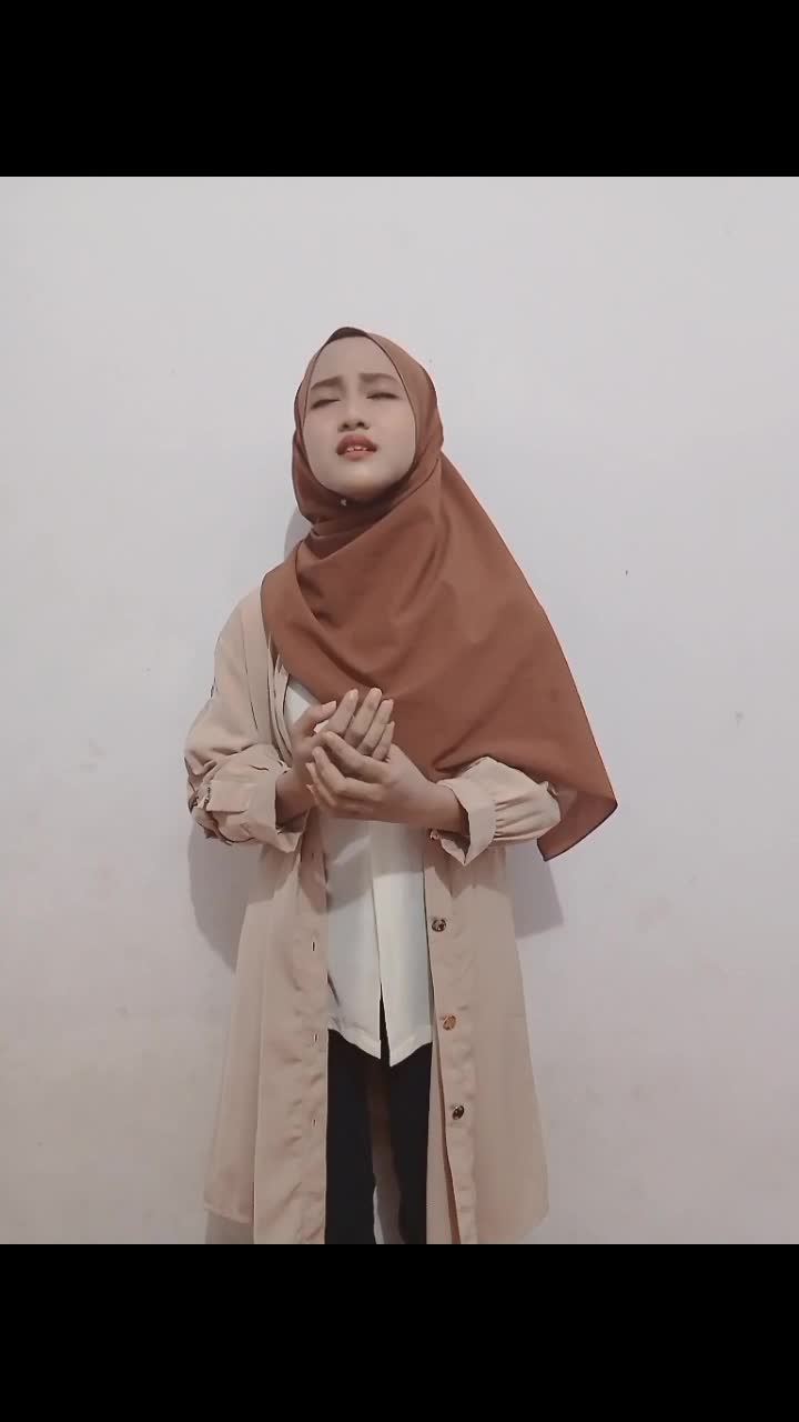 Regzi Cholimatus Sherin_15_Tuban_Law Kana Bainal Habib