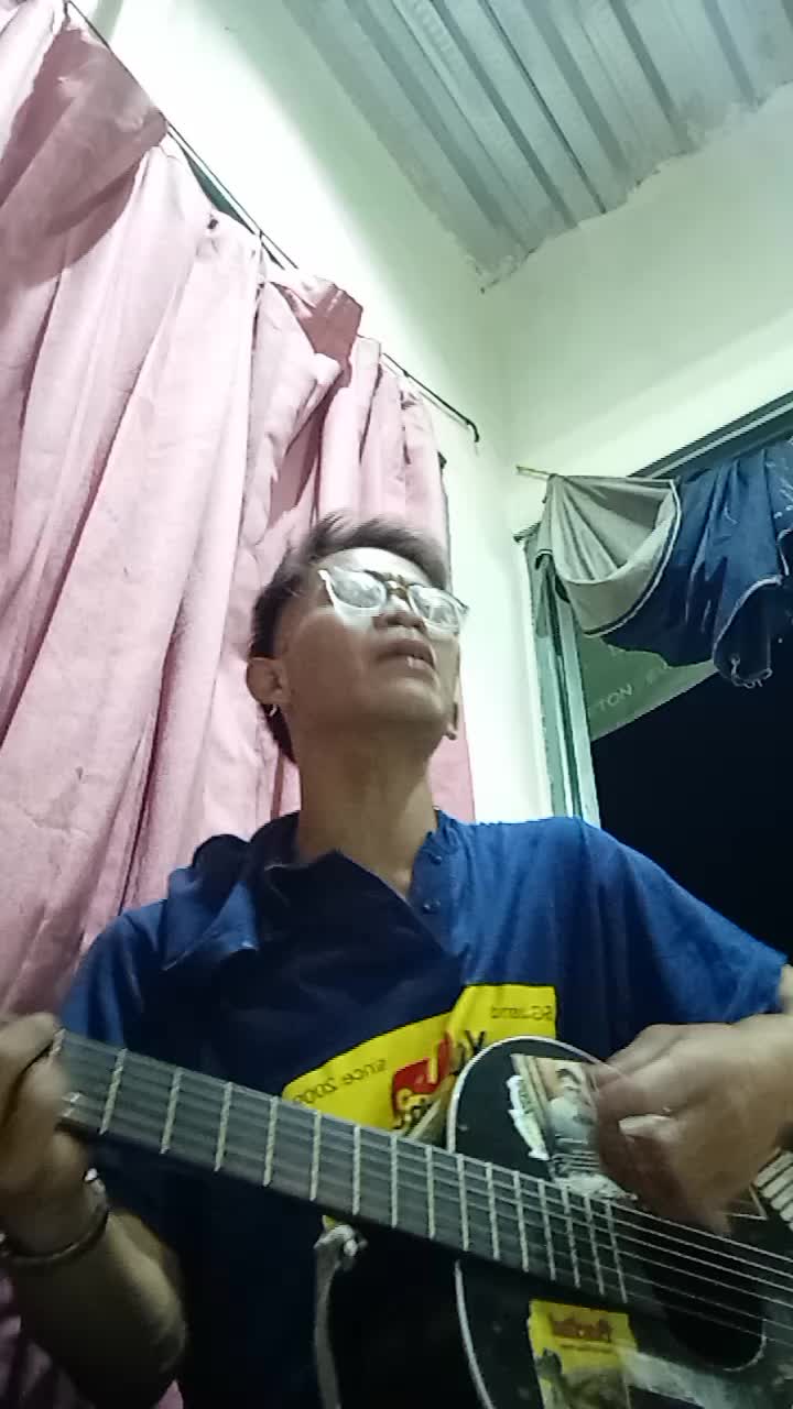 singgingbee#rohmansyah mirip Carli setia band 081384040229