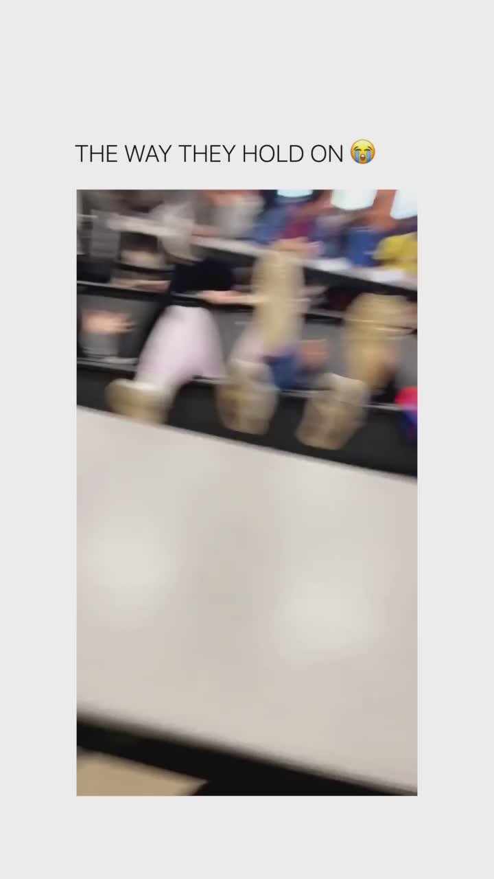 hahaha kompak