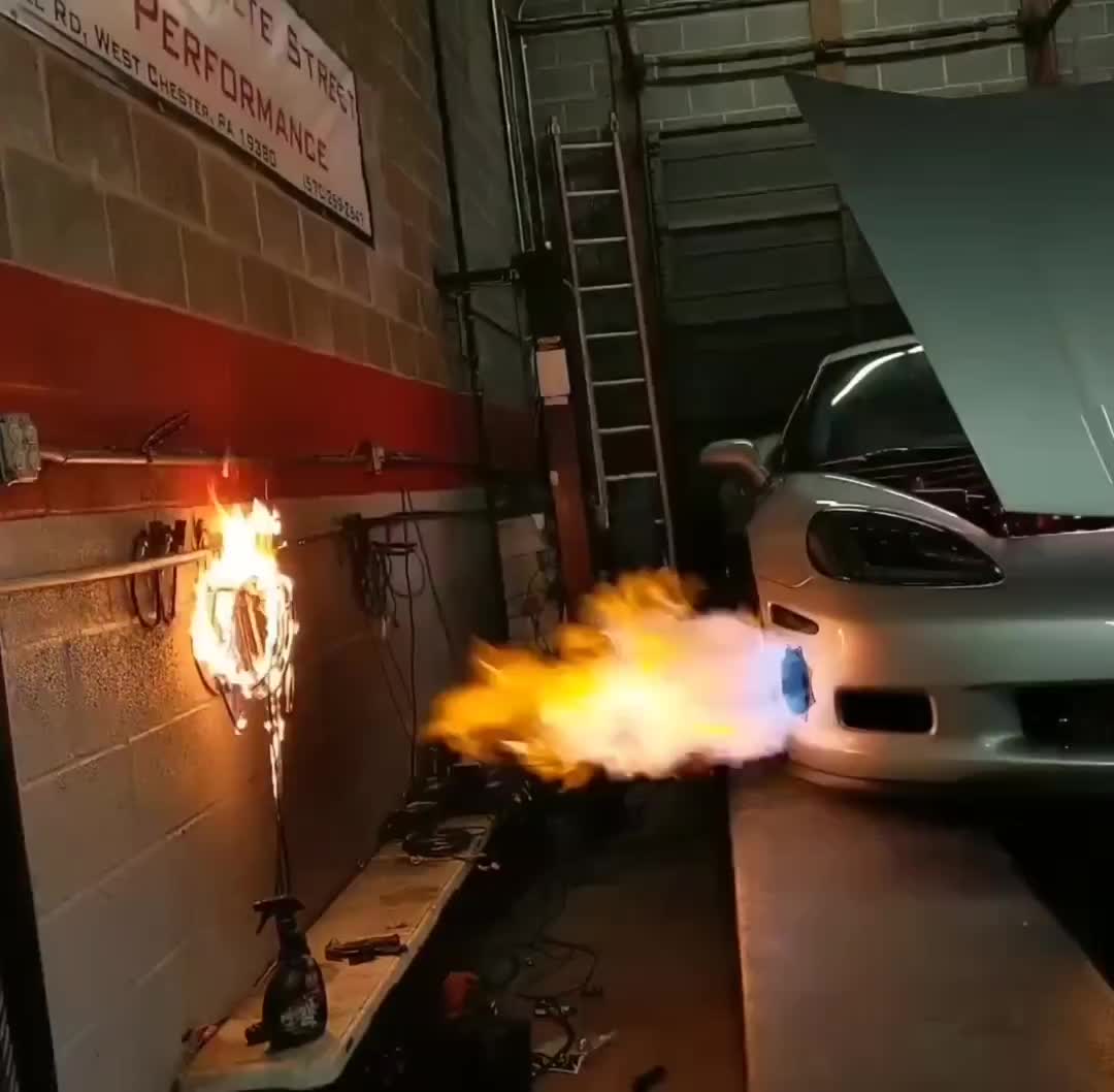 serem banget api nya